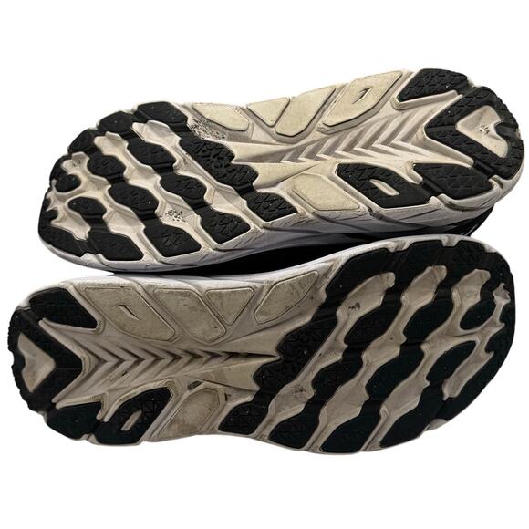 HOKA Clifton 8 Women’s 9 Black White Running Shoes Cushioned Neutral - Picture 6 of 9